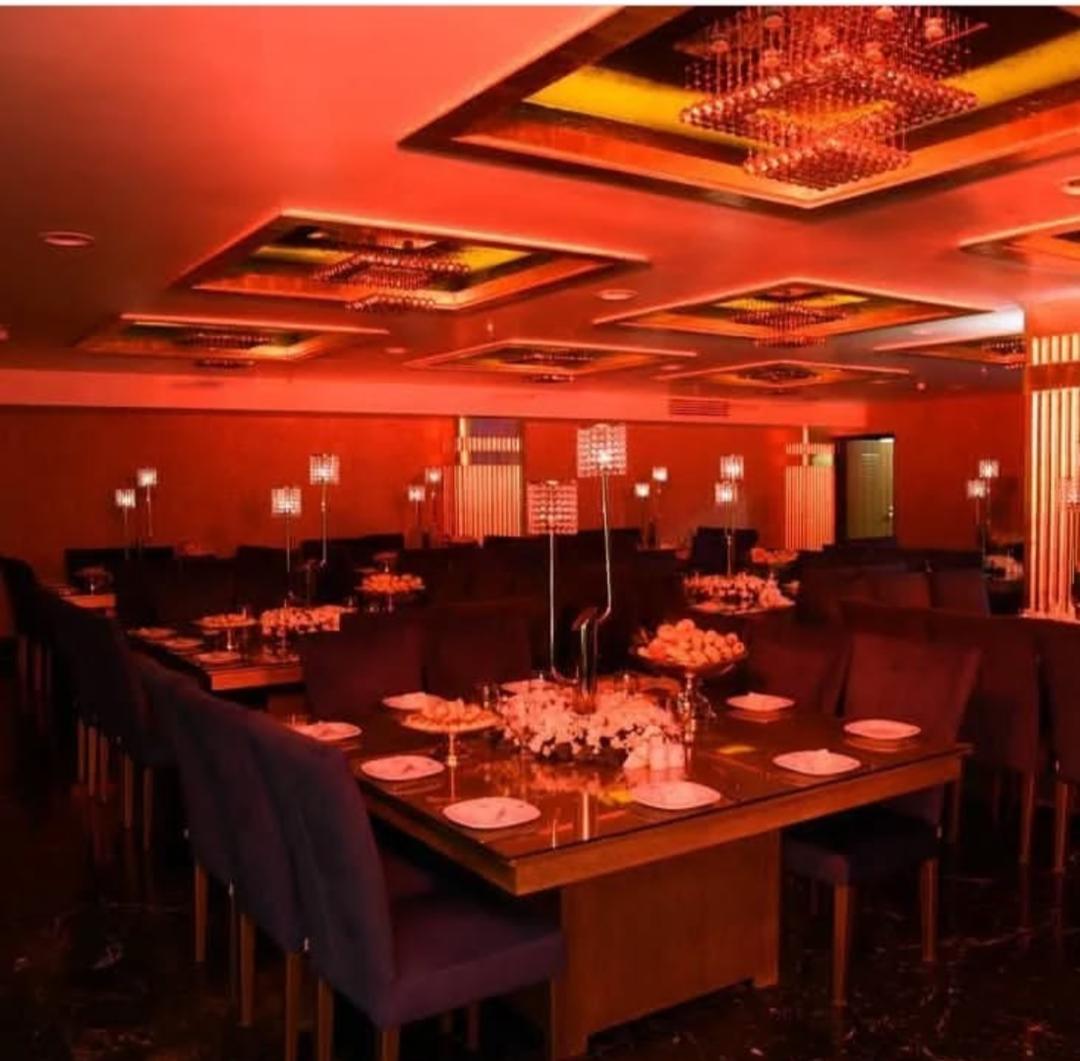 تالار اسپیدا در مهرویلا کرج